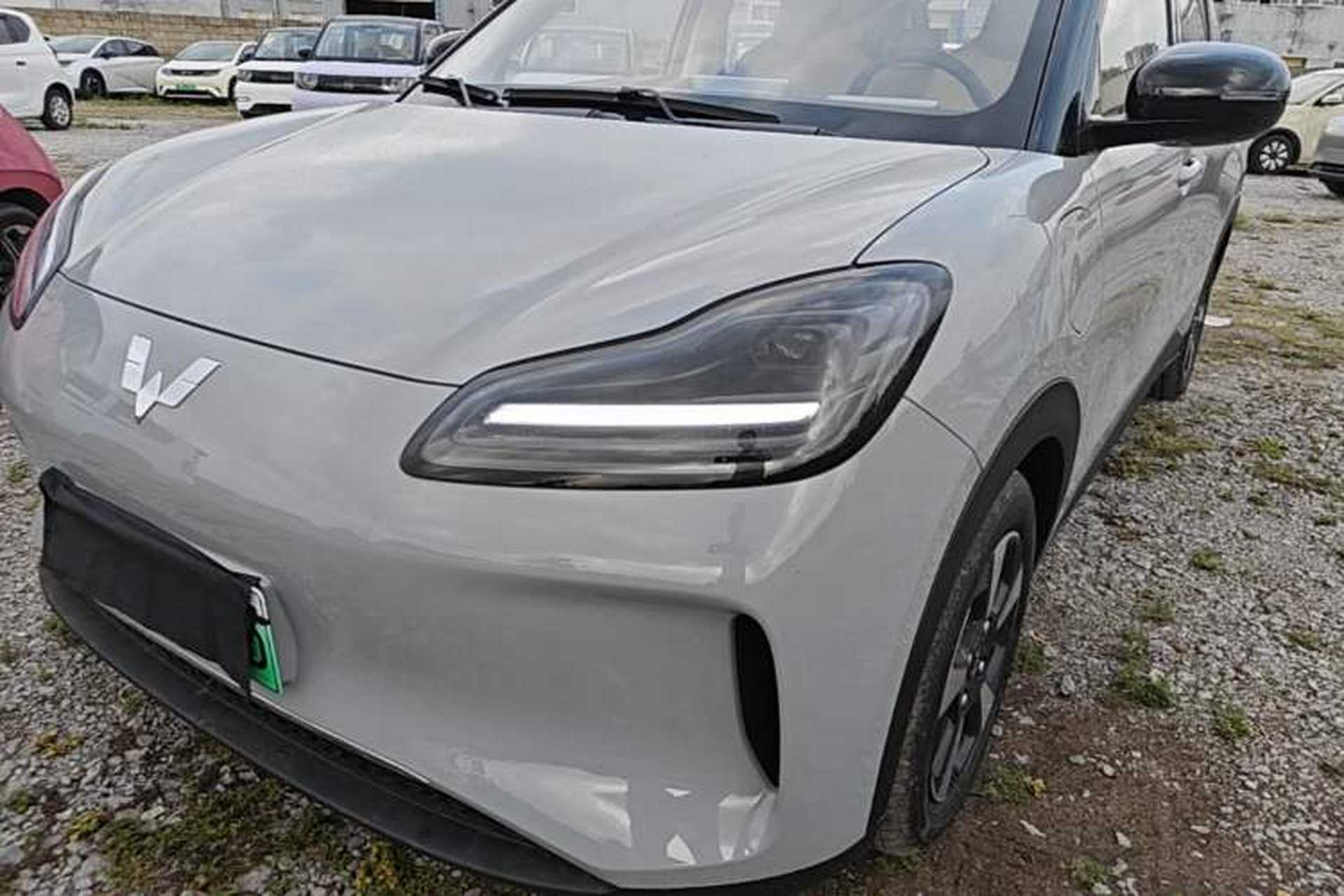 Used Wuling Bingo PLUS 2024 510 km Range 5-Seater Version Left Front Headlight