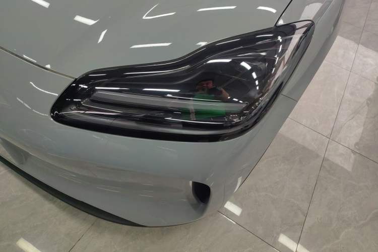Used Wuling Bingo PLUS 2024 510 km Range 5-Seater Version Left Front Headlight