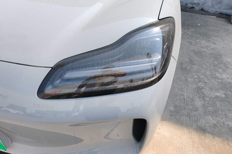 Used Wuling Bingo PLUS 2024 510 km Flagship Edition Four-Seater Version Left Front Headlight