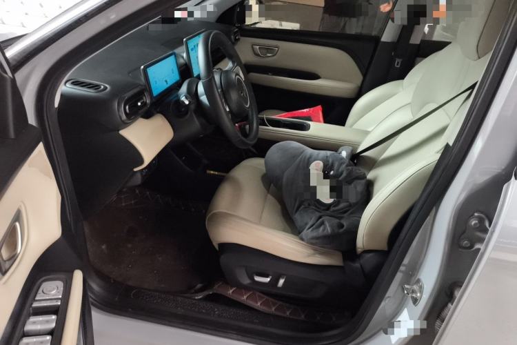Used Wuling Bingo PLUS 2024 510 km Flagship Edition Four-Seater Version Left Front Seat
