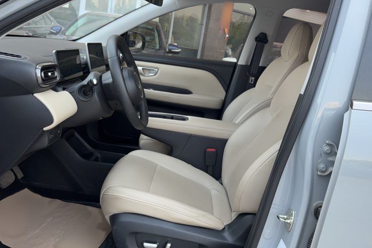 Used Wuling Bingo PLUS 2024 510 km Flagship Edition Four-Seater Version Left Front Seat