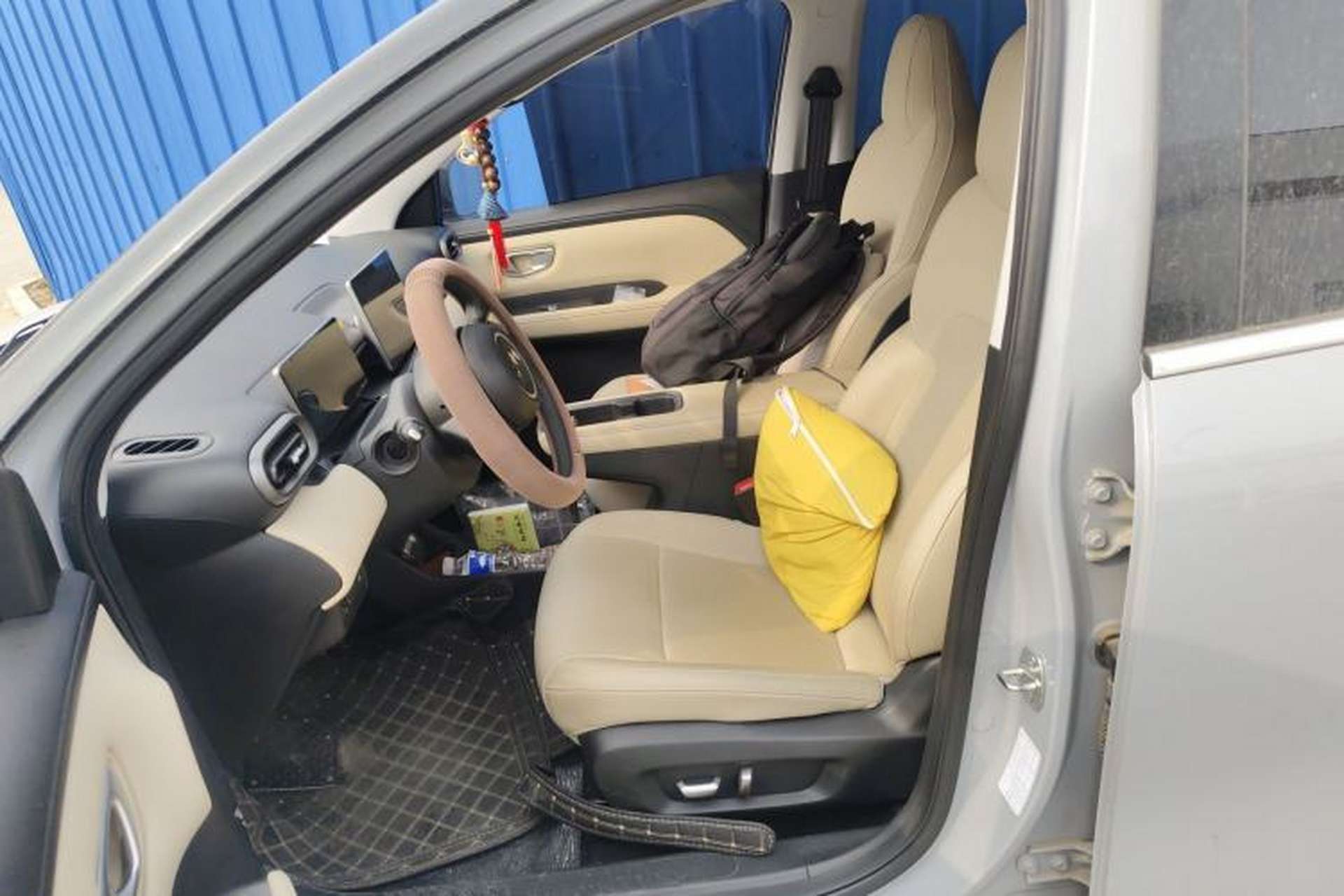 Used Wuling Bingo PLUS 2024 330 km Range Five-Seater Version Left Front Seat