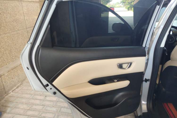 Used Wuling Bingo PLUS 2024 510 km Flagship Edition Four-Seater Version Left Rear Door Interior