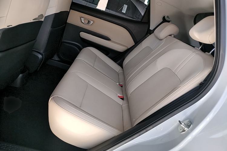Used Wuling Bingo PLUS 2024 401 km Flagship Edition Four-Seater Version Left Rear Seat
