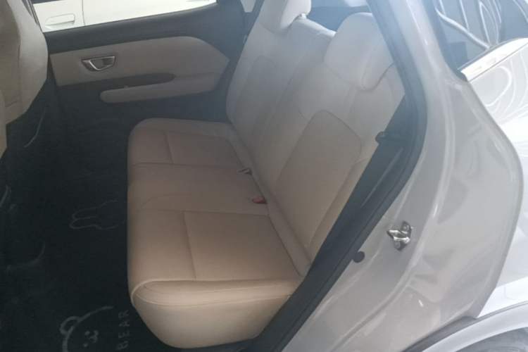 Used Wuling Bingo PLUS 2024 510 km Flagship Edition Four-Seater Version Left Rear Seat