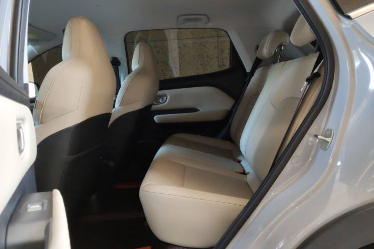 Used Wuling Bingo PLUS 2024 510 km Flagship Edition Four-Seater Version Left Rear Seat