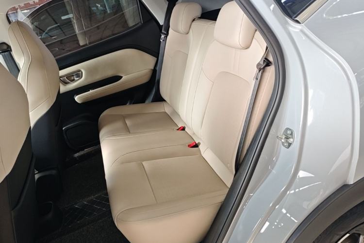 Used Wuling Bingo PLUS 2024 510 km Flagship Edition Four-Seater Version Left Rear Seat
