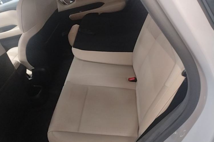 Used Wuling Bingo PLUS 2024 510 km Flagship Edition Four-Seater Version Left Rear Seat