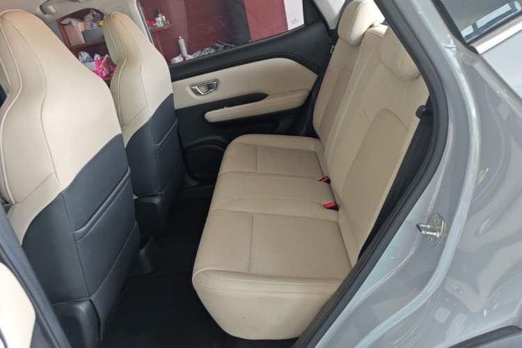 Used Wuling Bingo PLUS 2024 510 km Flagship Edition Four-Seater Version Left Rear Seat