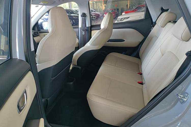 Used Wuling Bingo PLUS 2024 510 km Flagship Edition Four-Seater Version Left Rear Seat