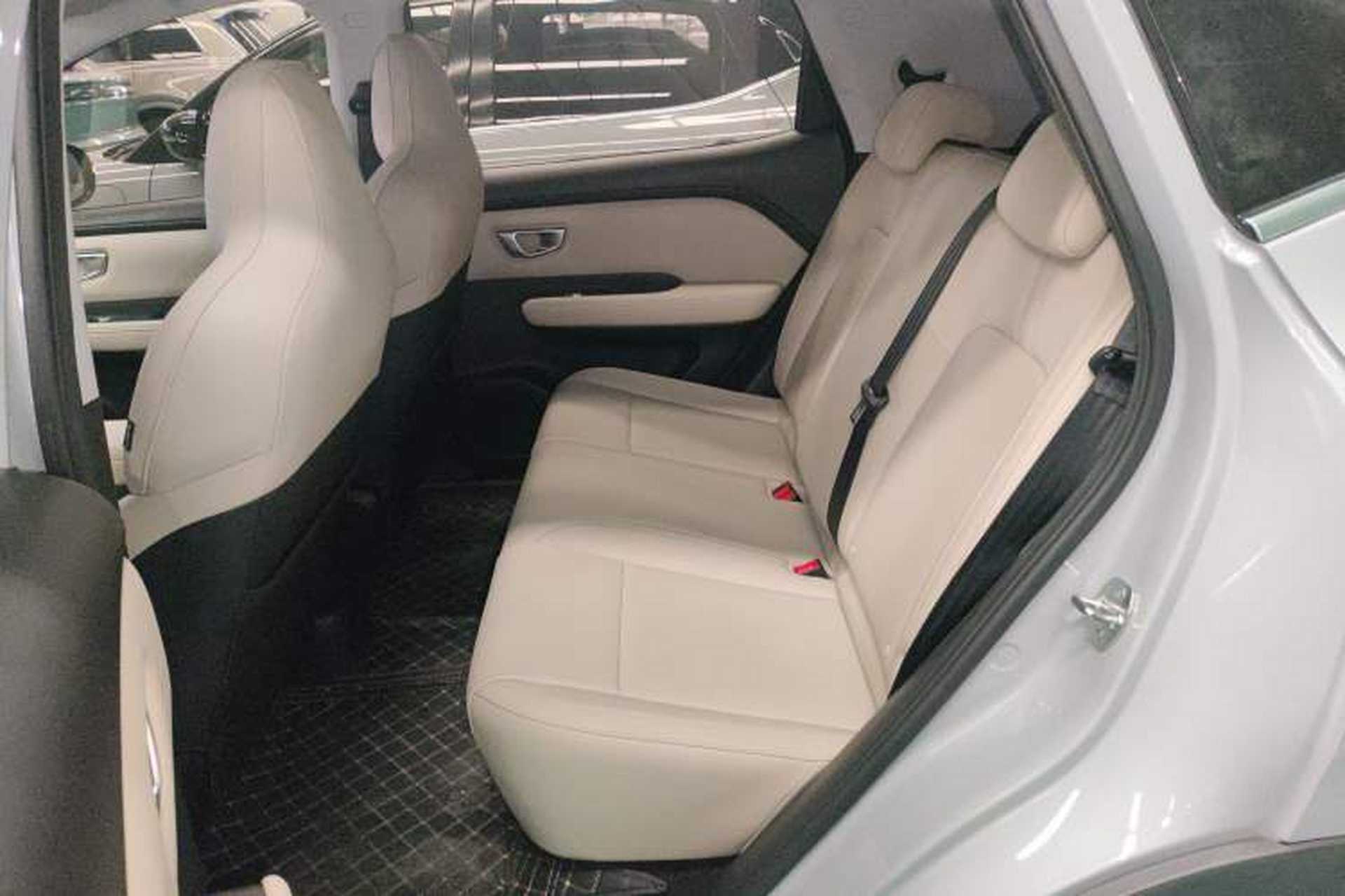 Used Wuling Bingo PLUS 2024 510 km Range 5-Seater Version Left Rear Seat