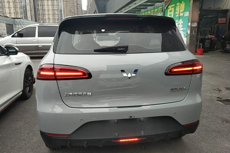 Used Wuling Bingo PLUS 2024 510 km Flagship Edition Four-Seater Version Rear