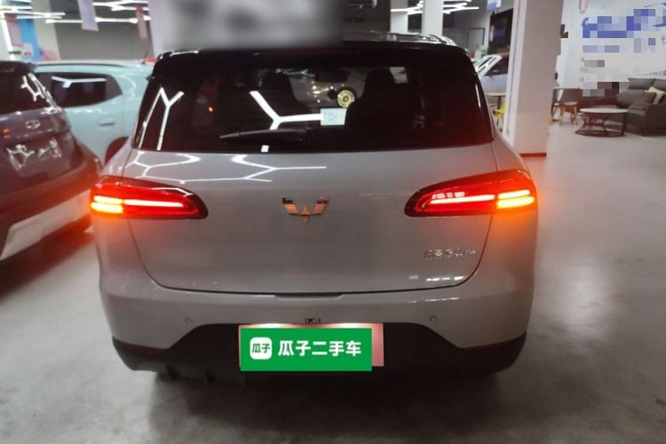 Used Wuling Bingo PLUS 2024 510 km Flagship Edition Four-Seater Version Rear