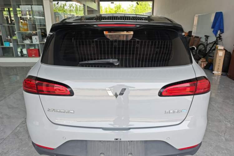 Used Wuling Bingo PLUS 2024 510 km Flagship Edition Four-Seater Version Rear