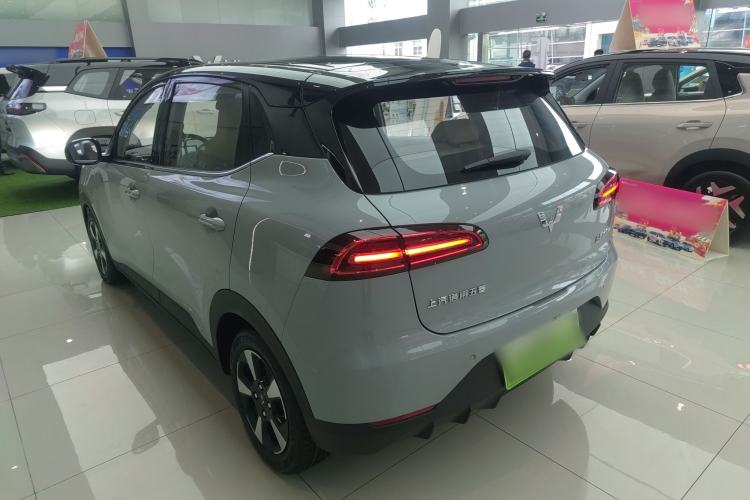 Used Wuling Bingo PLUS 2024 510 km Range 5-Seater Version Rear Left 45 Deg