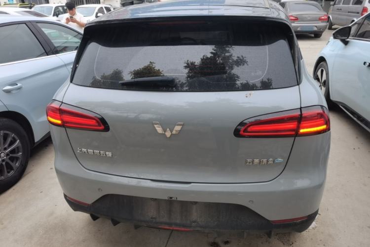Used Wuling Bingo PLUS 2024 330 km Range Five-Seater Version Rear
