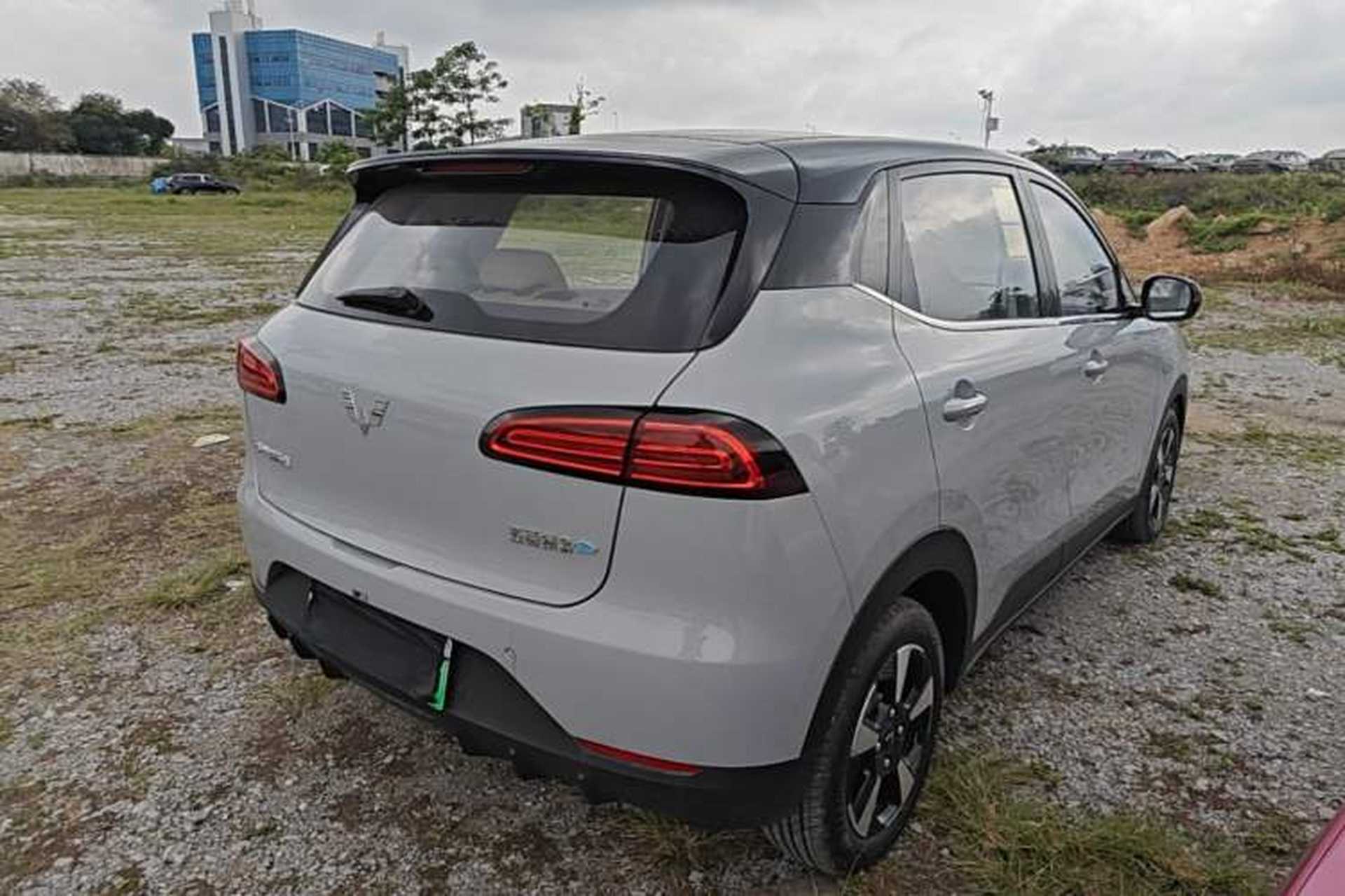 Used Wuling Bingo PLUS 2024 330 km Range Five-Seater Version Rear Right 45 Deg