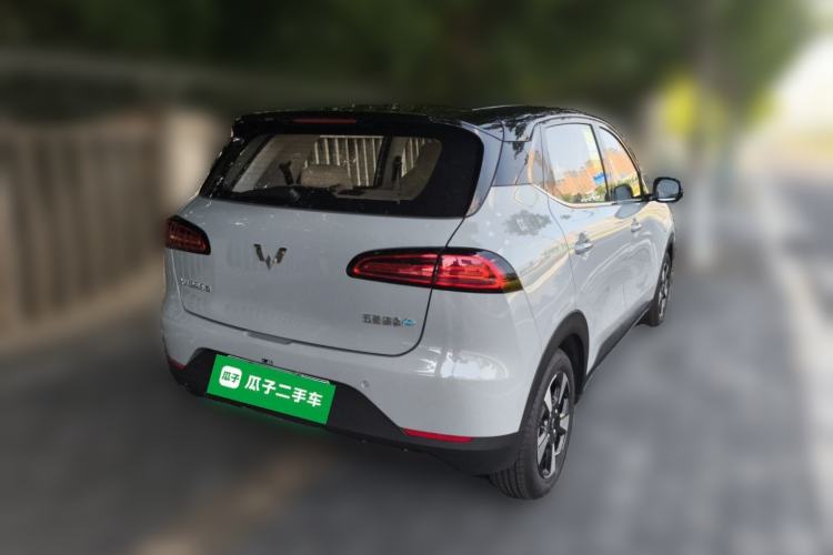 Used Wuling Bingo PLUS 2024 401 km Range 5-Seater Version Rear Right 45 Deg