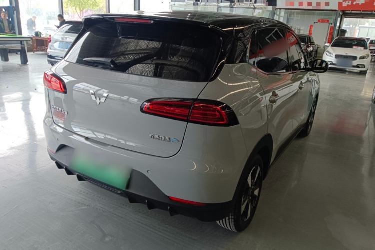 Used Wuling Bingo PLUS 2024 401 km Range 5-Seater Version Rear Right 45 Deg