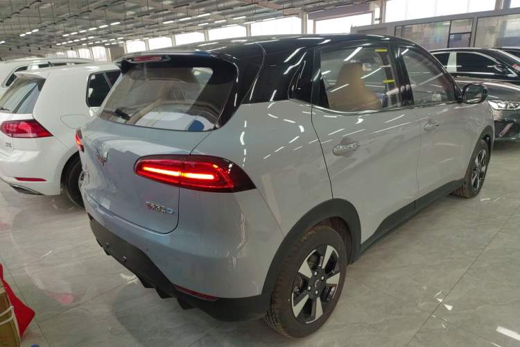 Used Wuling Bingo PLUS 2024 510 km Range 5-Seater Version Rear Right 45 Deg