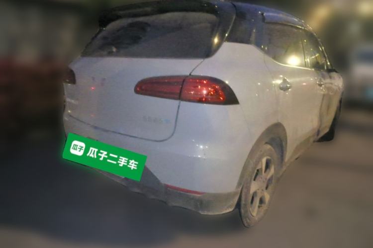 Used Wuling Bingo PLUS 2024 330 km Range Five-Seater Version Rear Right 45 Deg