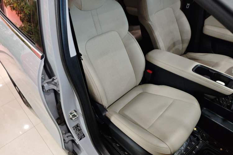 Used Wuling Bingo PLUS 2024 510 km Flagship Edition Four-Seater Version Right Front Seat