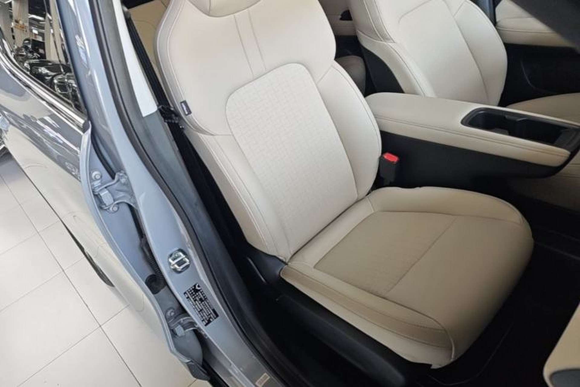 Used Wuling Bingo PLUS 2024 510 km Flagship Edition Four-Seater Version Right Front Seat
