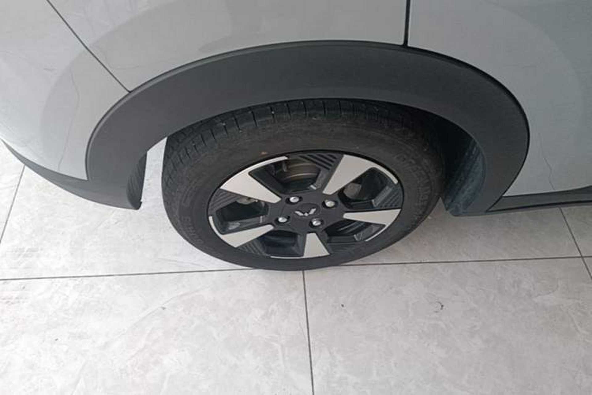 Used Wuling Bingo PLUS 2024 510 km Flagship Edition Four-Seater Version Right Rear Wheel Hub