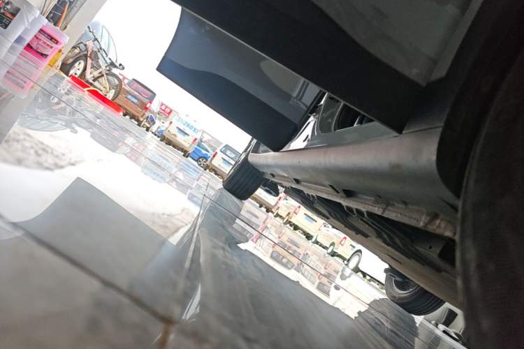 Used Wuling Bingo PLUS 2024 510 km Flagship Edition Four-Seater Version Right Side Sill