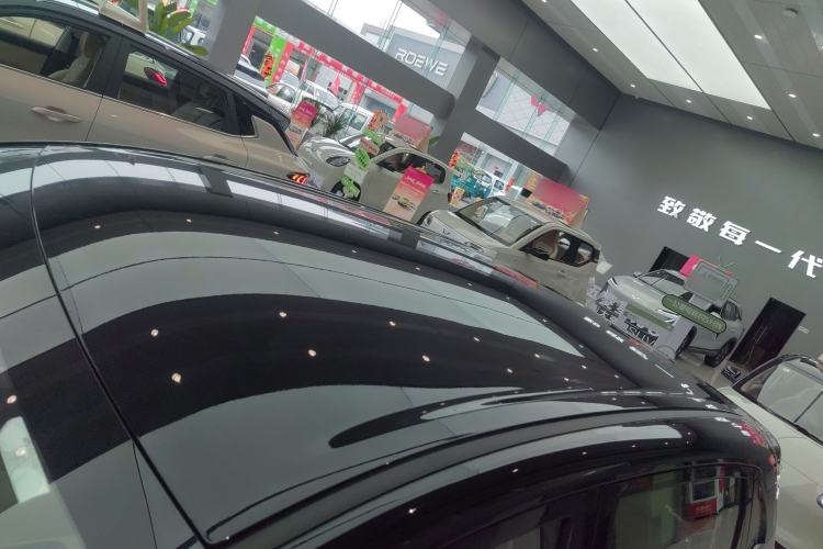 Used Wuling Bingo PLUS 2024 510 km Range 5-Seater Version Roof