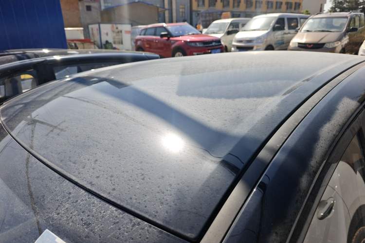 Used Wuling Bingo PLUS 2024 510 km Range 5-Seater Version Roof