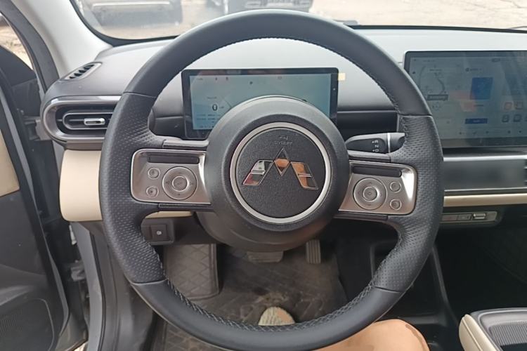 Used Wuling Bingo PLUS 2024 510 km Flagship Edition Four-Seater Version Steering Wheel