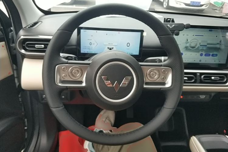 Used Wuling Bingo PLUS 2024 510 km Flagship Edition Four-Seater Version Steering Wheel