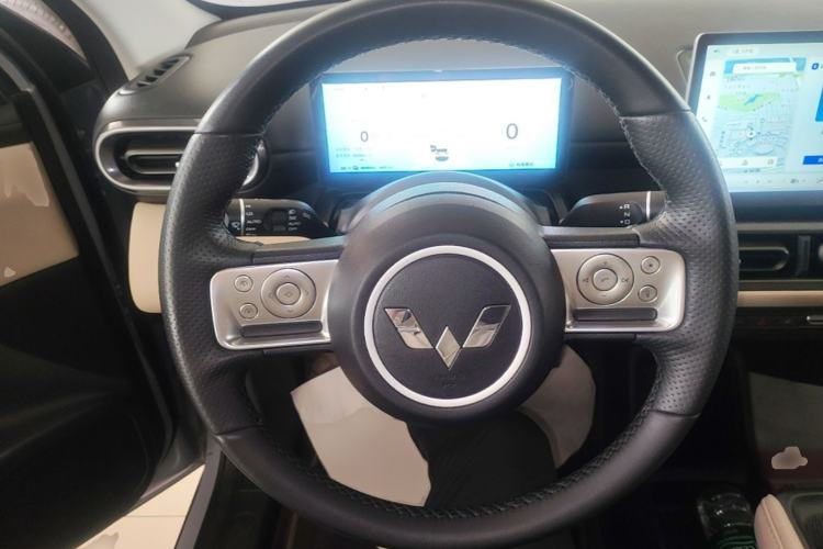 Used Wuling Bingo PLUS 2024 510 km Flagship Edition Four-Seater Version Steering Wheel