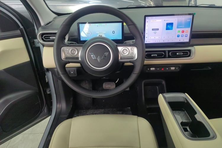 Used Wuling Bingo PLUS 2024 510 km Range 5-Seater Version Steering Wheel