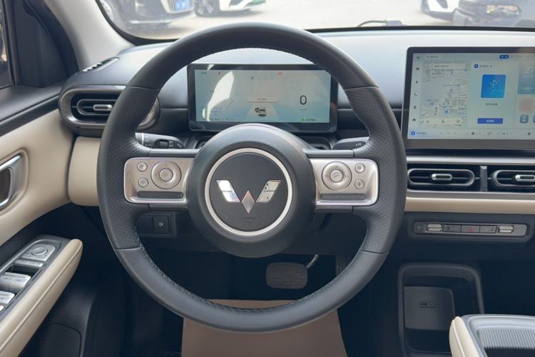 Used Wuling Bingo PLUS 2024 510 km Flagship Edition Four-Seater Version Steering Wheel