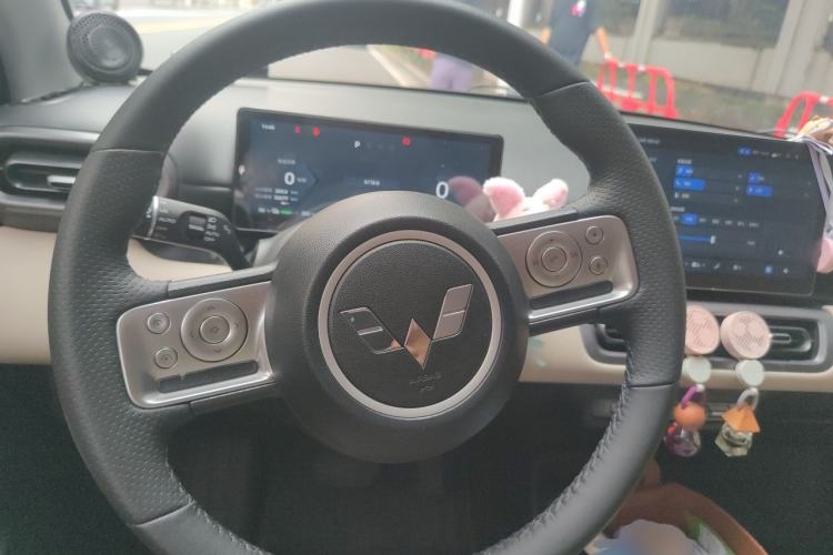 Used Wuling Bingo PLUS 2024 510 km Flagship Edition Four-Seater Version Steering Wheel