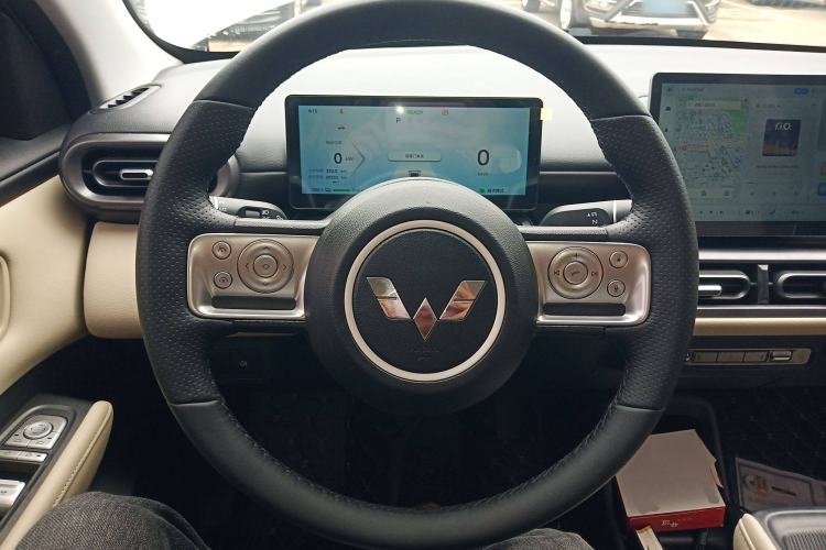Used Wuling Bingo PLUS 2024 510 km Flagship Edition Four-Seater Version Steering Wheel