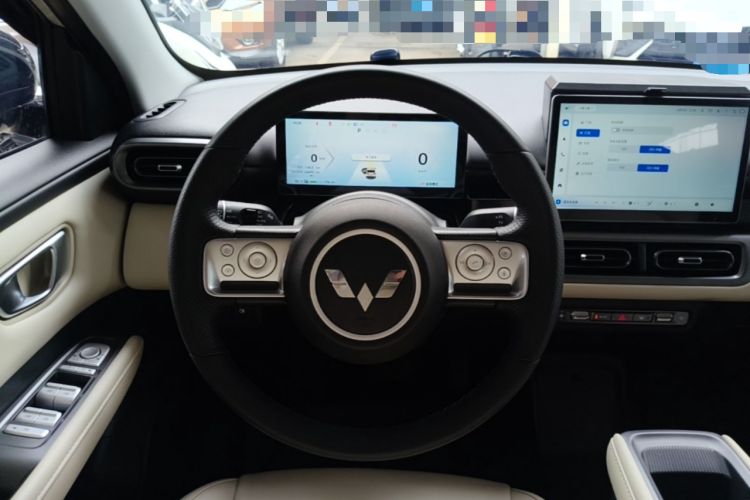 Used Wuling Bingo PLUS 2024 330 km Range Five-Seater Version Steering Wheel