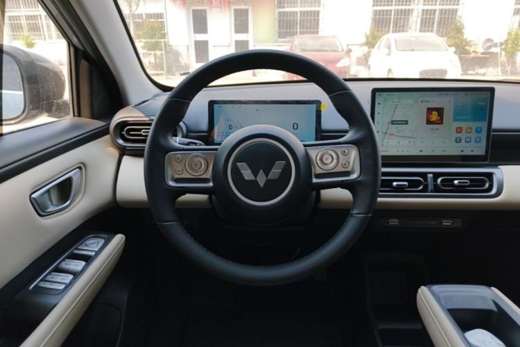 Used Wuling Bingo PLUS 2024 510 km Flagship Edition Four-Seater Version Steering Wheel