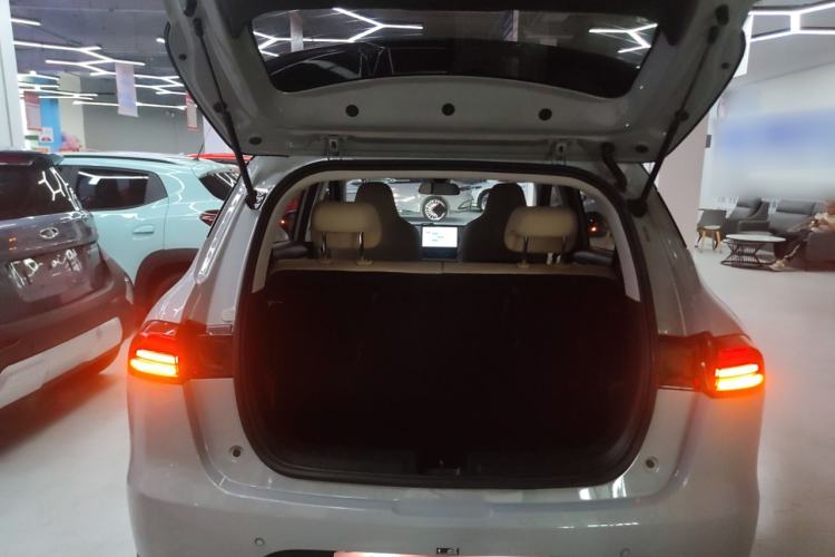 Used Wuling Bingo PLUS 2024 510 km Flagship Edition Four-Seater Version Trunk