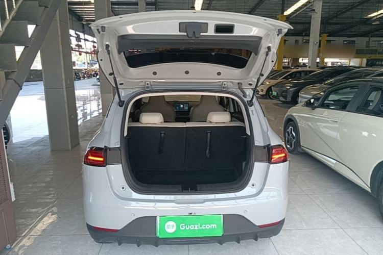 Used Wuling Bingo PLUS 2024 510 km Flagship Edition Four-Seater Version Trunk