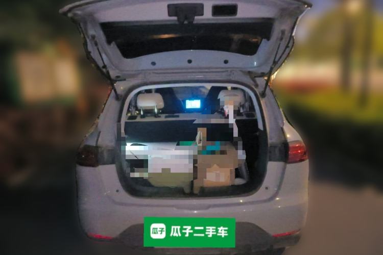 Used Wuling Bingo PLUS 2024 330 km Range Five-Seater Version Trunk