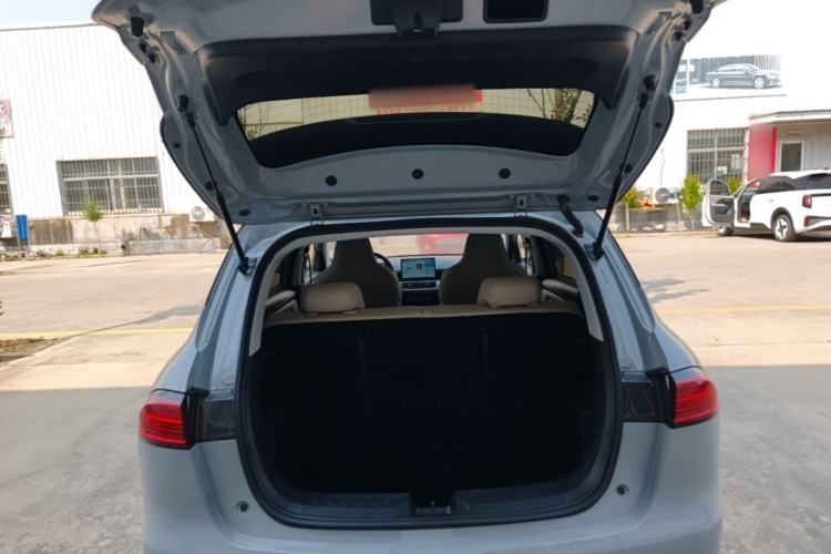 Used Wuling Bingo PLUS 2024 510 km Flagship Edition Four-Seater Version Trunk