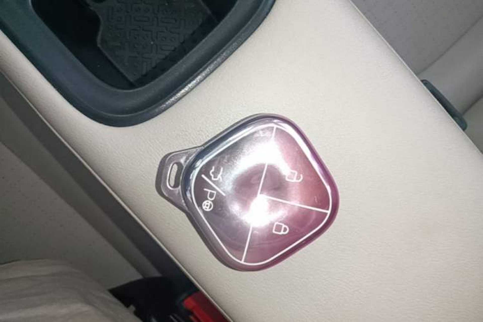 Used Wuling Bingo PLUS 2024 510 km Flagship Edition Four-Seater Version Vehicle Key