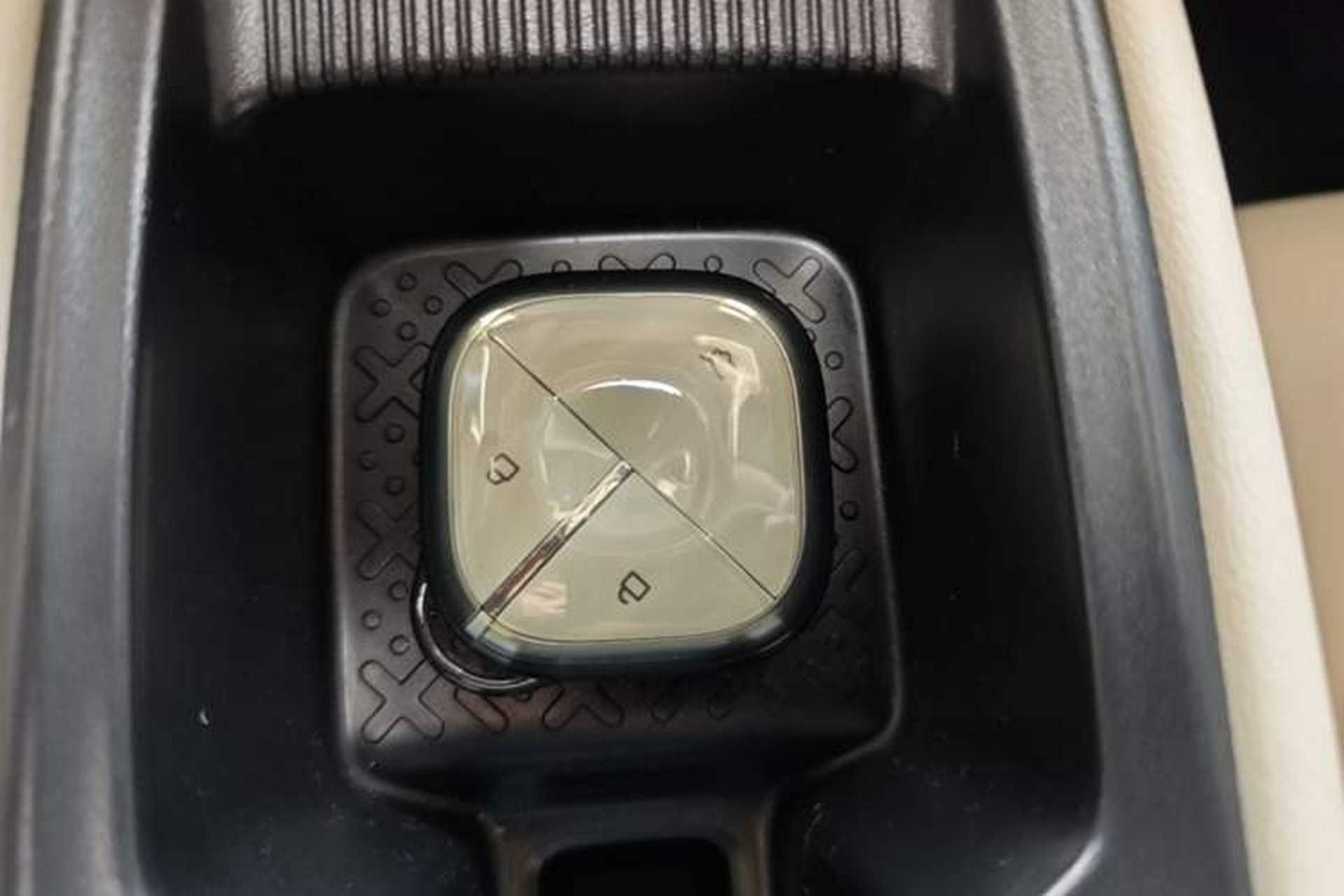 Used Wuling Bingo PLUS 2024 510 km Flagship Edition Four-Seater Version Vehicle Key