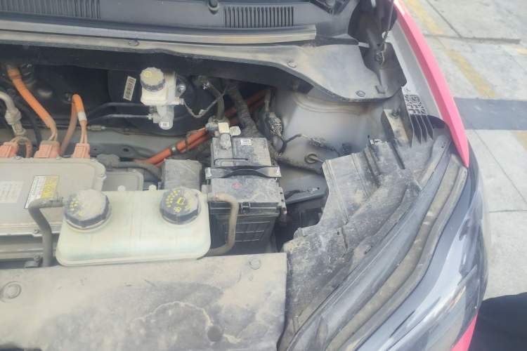 Used Wuling Bingo PLUS 2024 510 km Flagship Edition Four-Seater Version Engine Bay Left