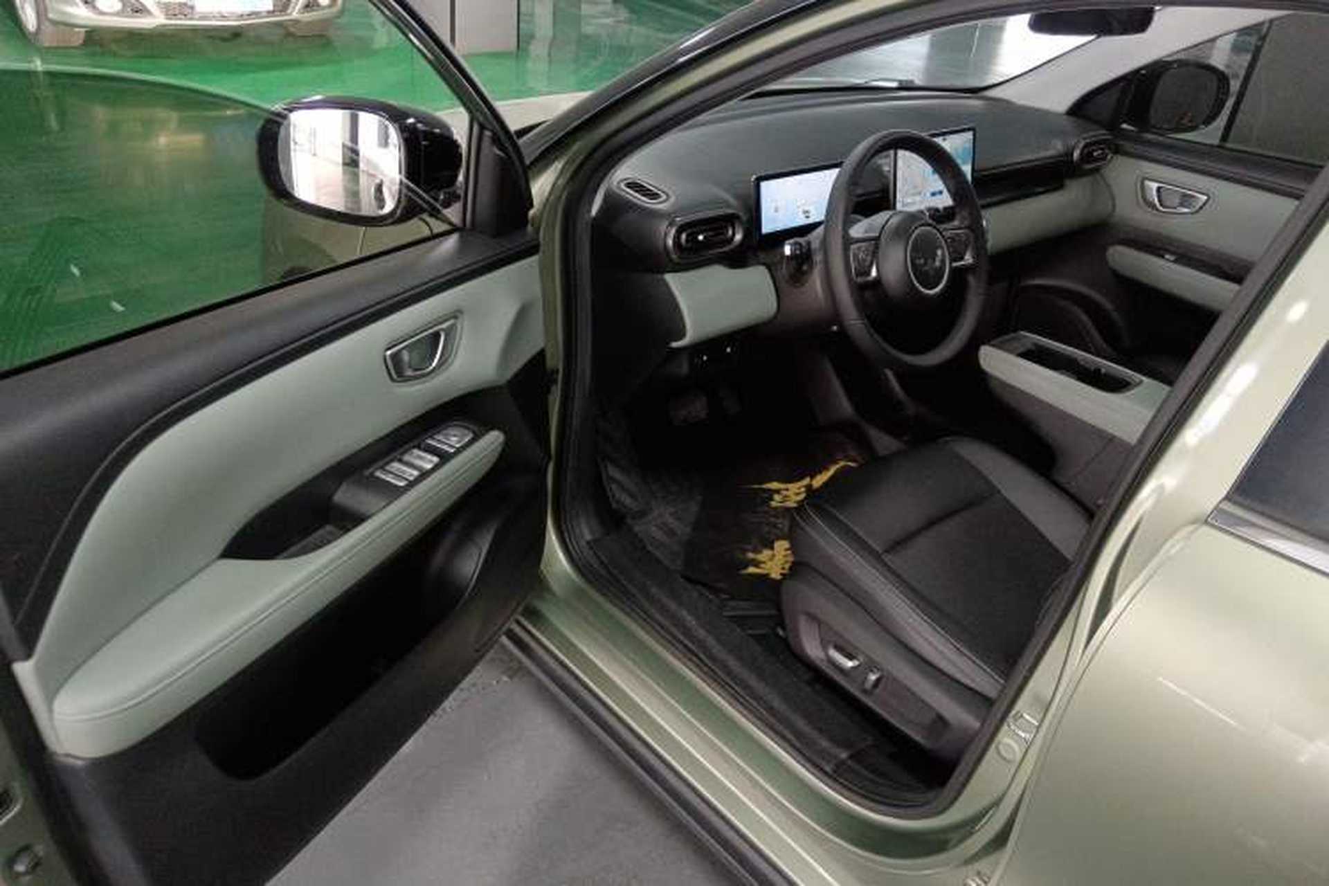 Used Wuling Bingo PLUS 2024 510 km Flagship Edition Four-Seater Version Driver Seat