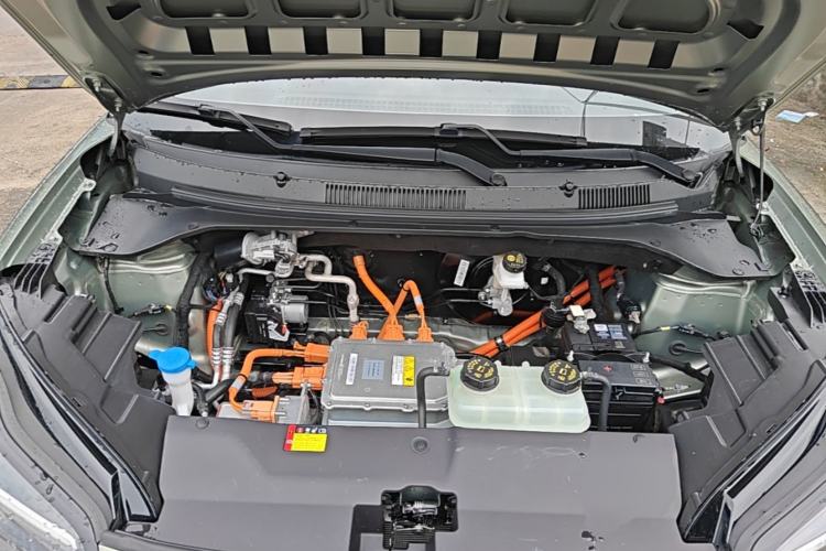 Used Wuling Bingo PLUS 2024 510 km Flagship Edition Four-Seater Version Engine Bay