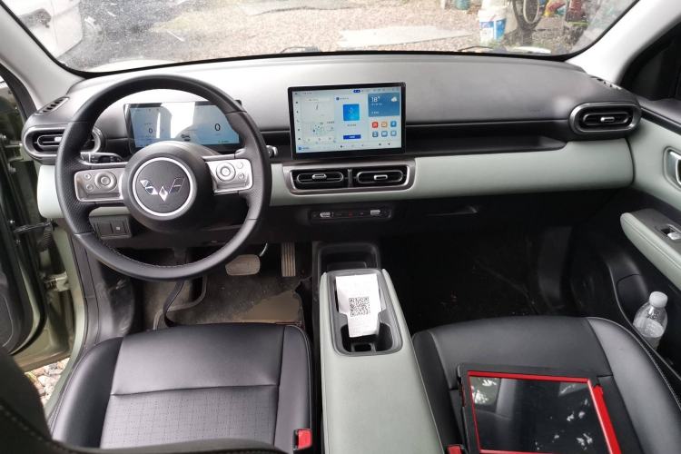 Used Wuling Bingo PLUS 2024 510 km Flagship Edition Four-Seater Version Interior 2